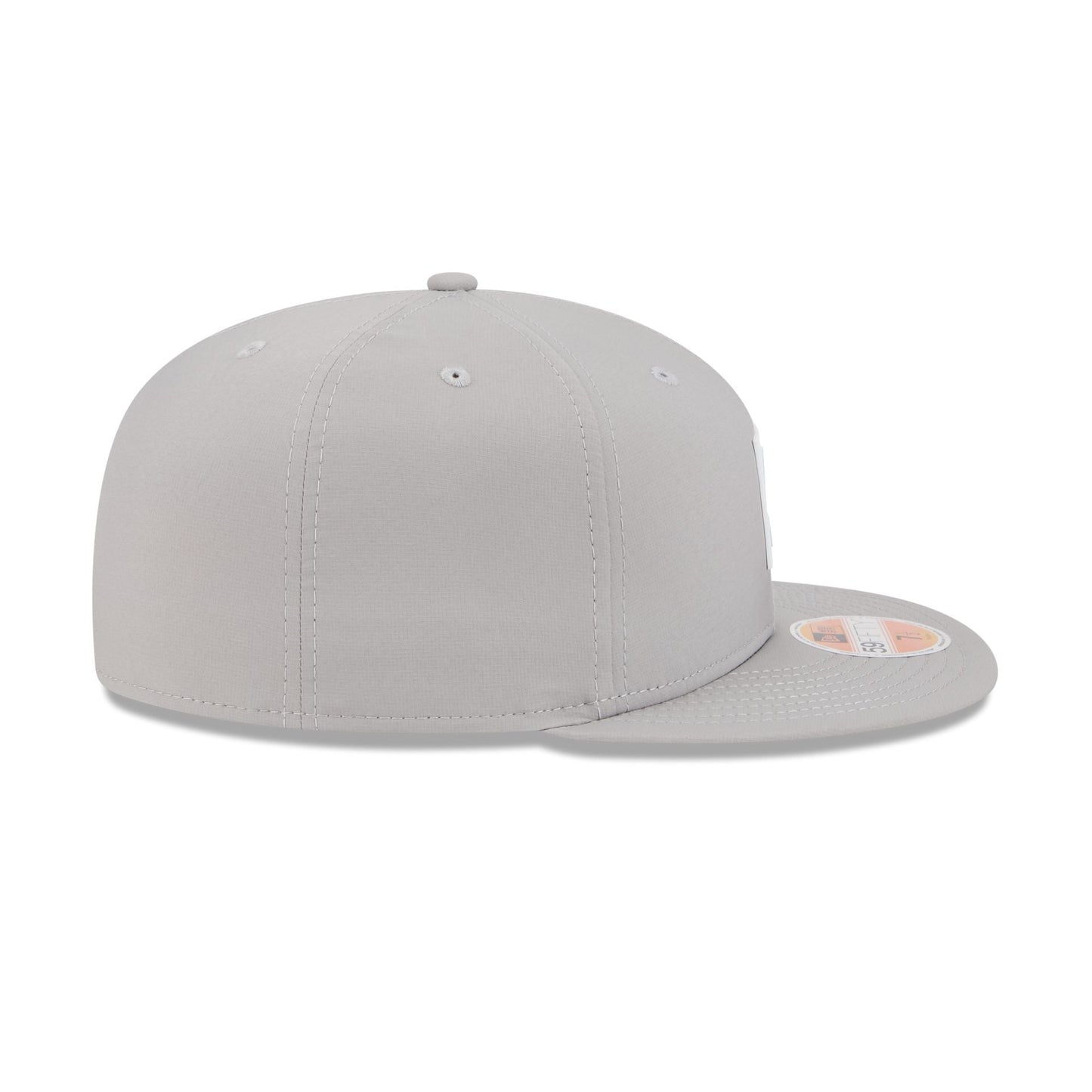 Las Vegas Raiders 2025 Sideline Hot Weather Gray 59FIFTY Fitted Hat