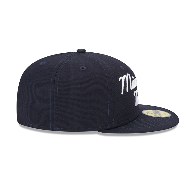 New Era Minnesota Twins Fairway Script 2023 59FIFTY Fitted Hat