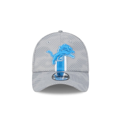 Detroit Lions 2024 Sideline Gray 39THIRTY Stretch Fit Hat