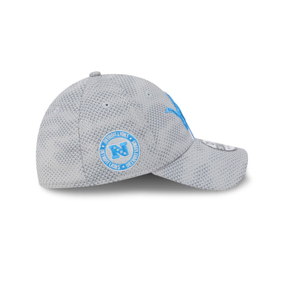 Detroit Lions 2024 Sideline Gray 39THIRTY Stretch Fit Hat