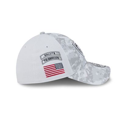 Las Vegas Raiders 2024 Salute to Service 39THIRTY Stretch Fit Hat