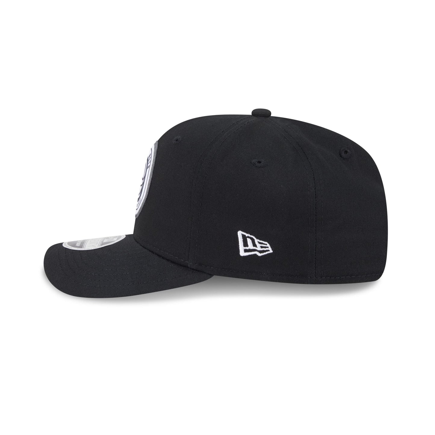 Brooklyn Nets Circle Patch 9SEVENTY Stretch-Snap Hat