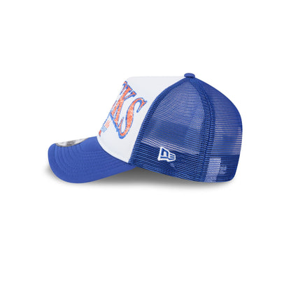 New York Knicks Distressed 9FORTY A-Frame Trucker Hat