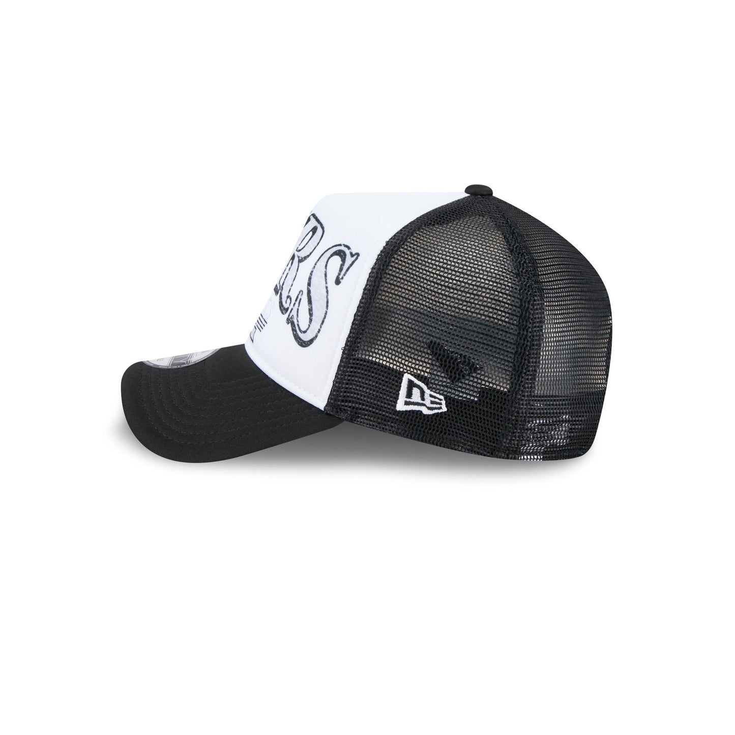 San Antonio Spurs Distressed 9FORTY A-Frame Trucker Hat
