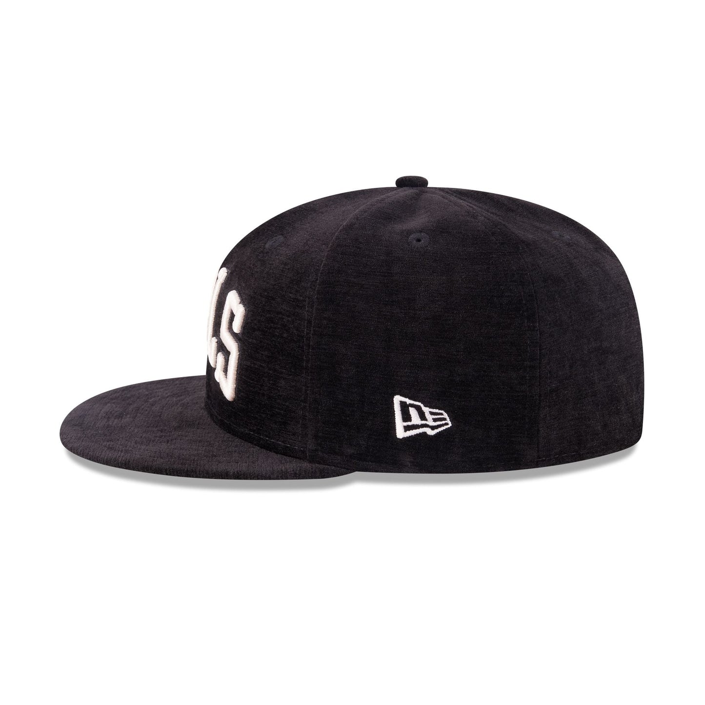 Chicago Bulls Black Velvet 59FIFTY Fitted Hat