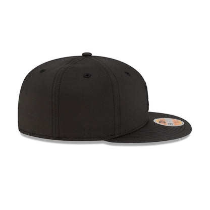 New York Giants 2025 Sideline Hot Weather Black 59FIFTY Fitted Hat