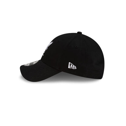 Liverpool FC Core Black 9FORTY Adjustable Hat
