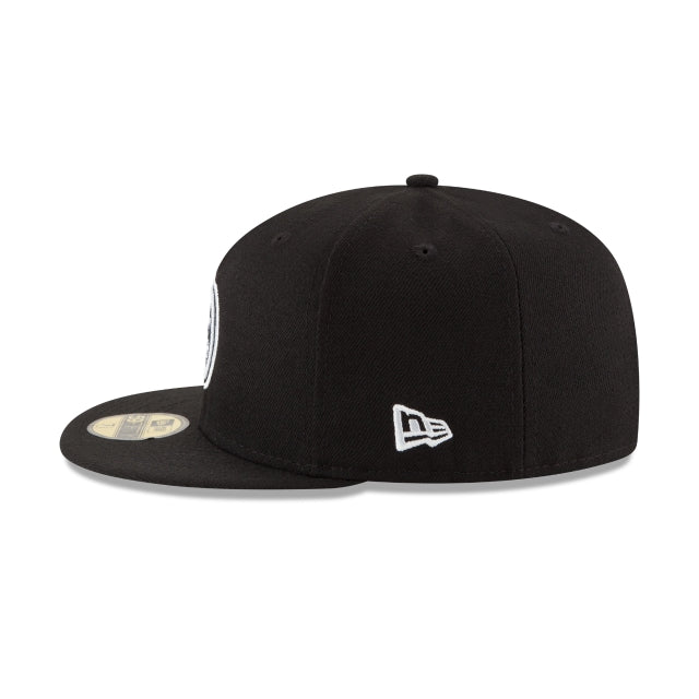 Tennessee Titans Black & White 59FIFTY Fitted Hat