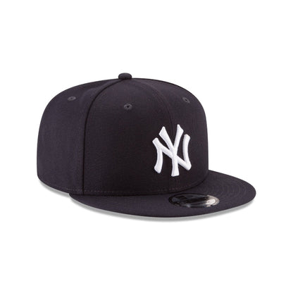 New York Yankees Team Color Basic 9FIFTY Snapback Hat